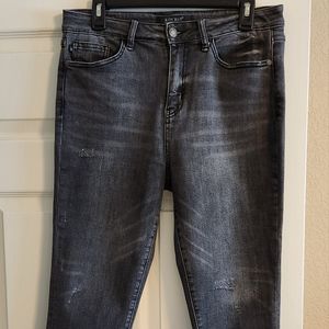 Judy Blue Capri Size 9